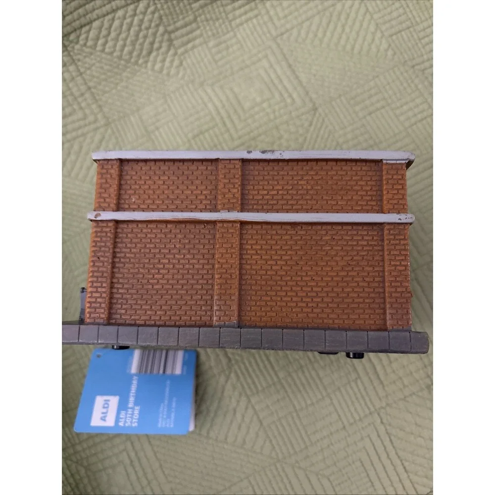 Aldi 50th Birthday Store Light Up! NEW Limited Edition Ballon Arch Logo